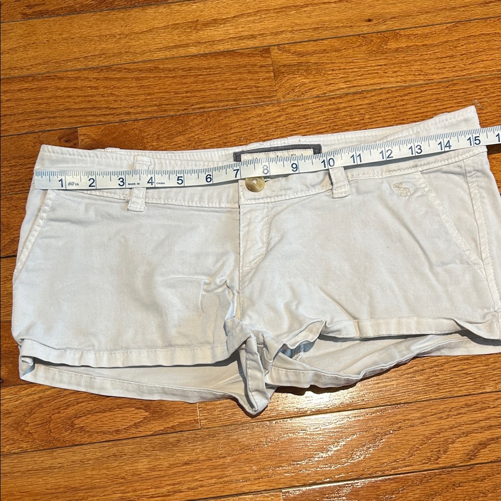 Abercrombie & Fitch shorts - Picture 8 of 8